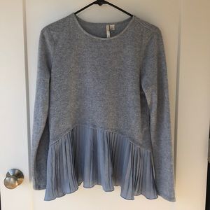 Lauren Conrad thin sweater